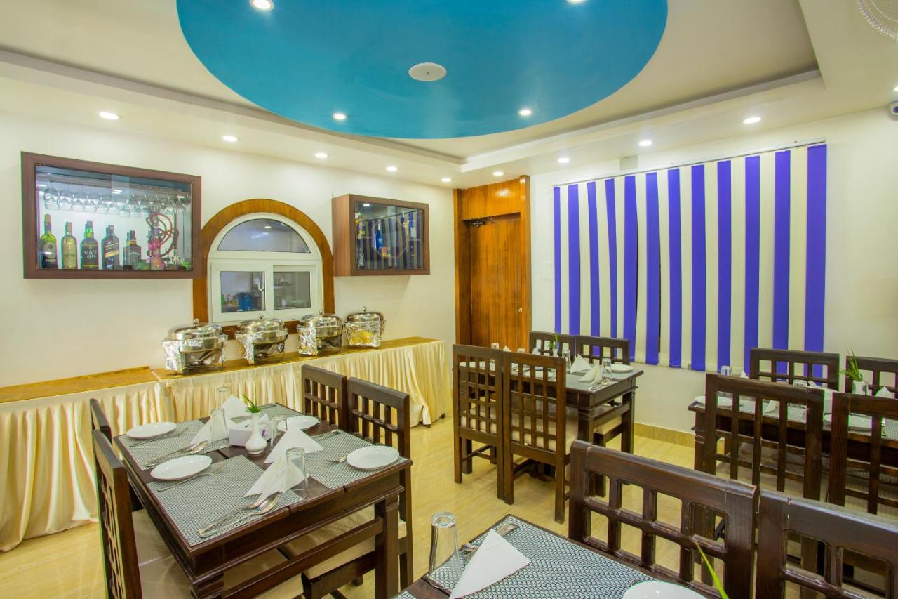 Hotel Lakeside Pvt. Ltd. Pokhara Ngoại thất bức ảnh